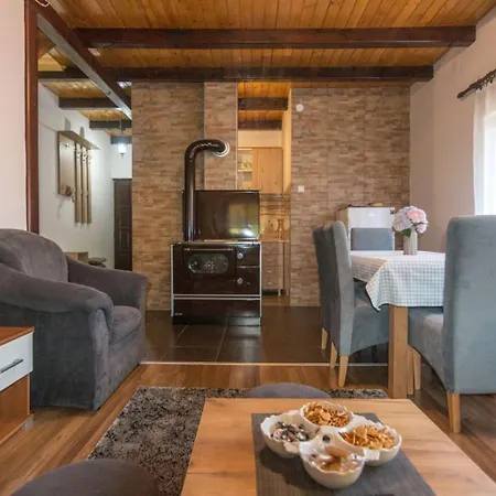 Feriehus Brvnara Sofiana Bajina Basta