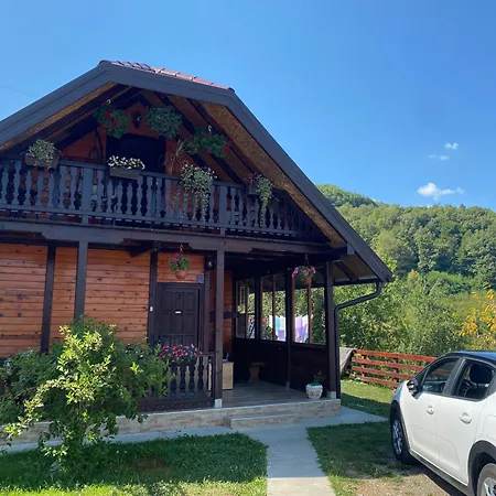 Brvnara Sofiana Сasa de vacaciones