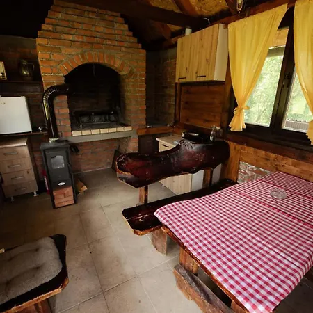 別荘 Brvnara Sofiana バイナ・バシュタ